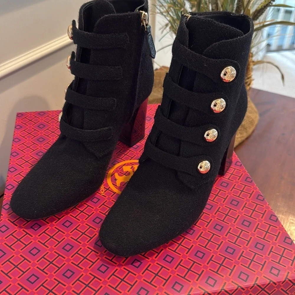 Tory Burch Marissa Boot in Royal Navy Size 8